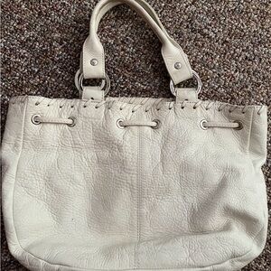 TOUS Elegant Ivory Leather Tote Bag